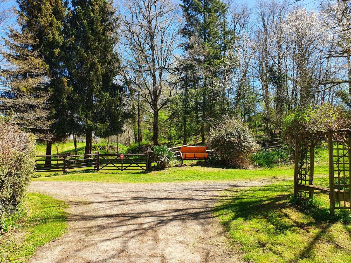 Moulin Du Pommier Glamping & Camping Saulgond Buitenkant foto