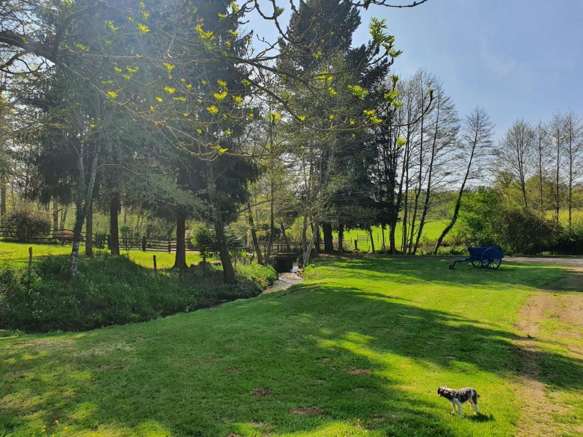 Moulin Du Pommier Glamping & Camping Saulgond Buitenkant foto