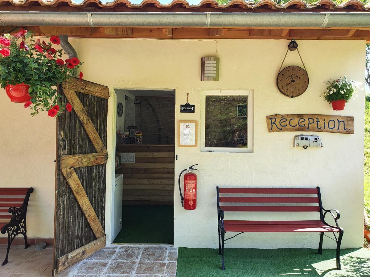Moulin Du Pommier Glamping & Camping Saulgond Buitenkant foto