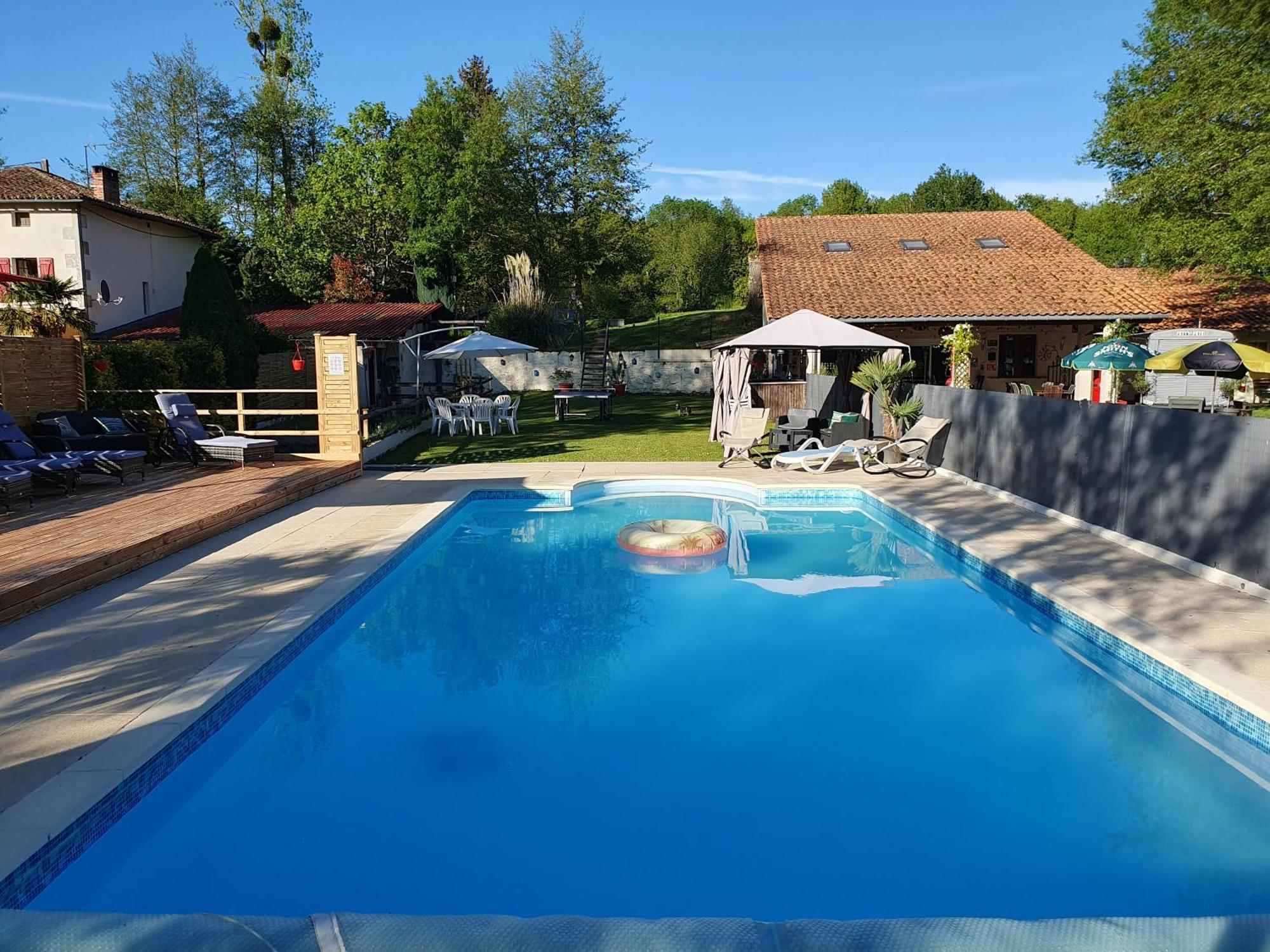 Moulin Du Pommier Glamping & Camping Saulgond Buitenkant foto