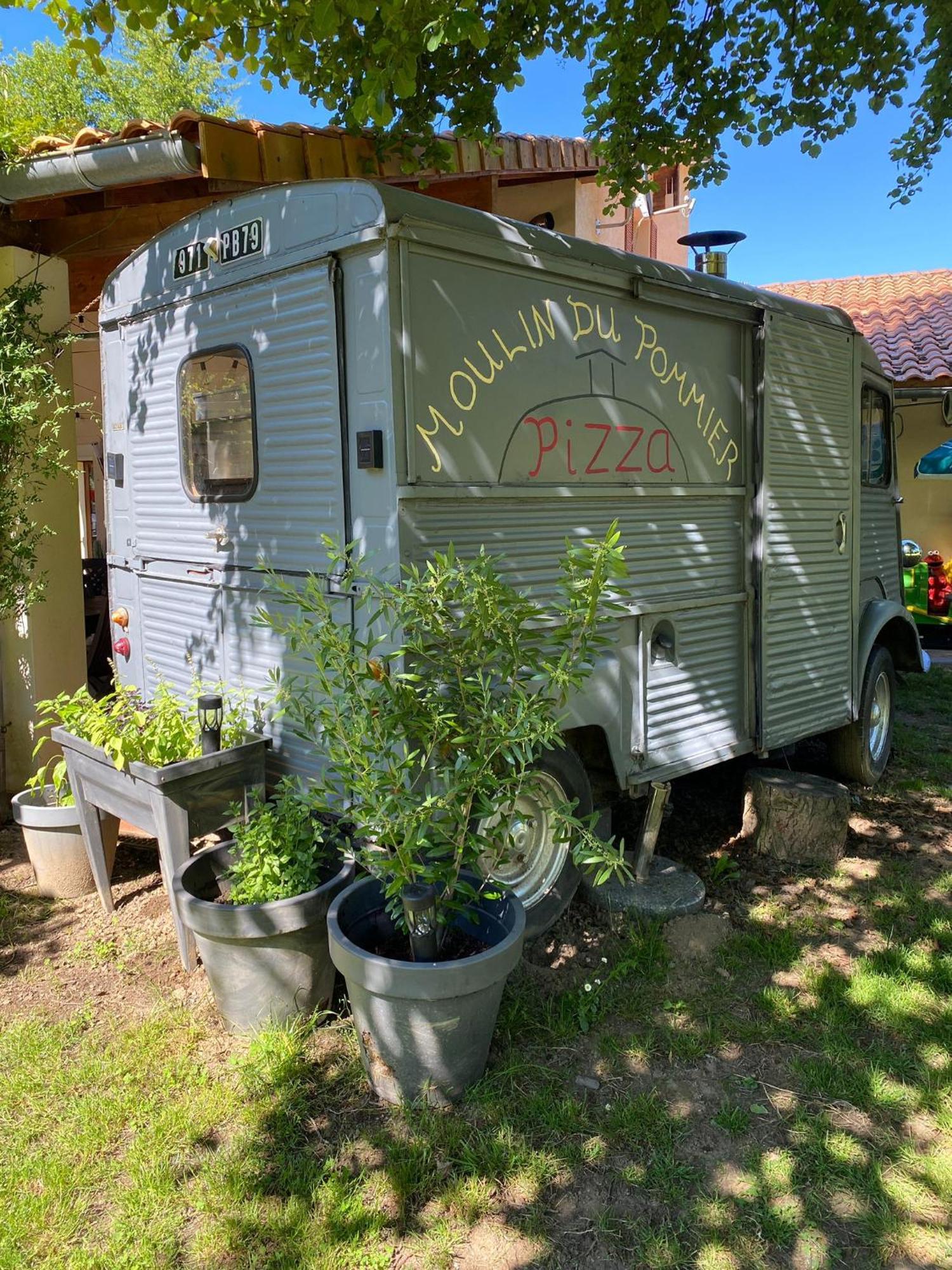 Moulin Du Pommier Glamping & Camping Saulgond Buitenkant foto